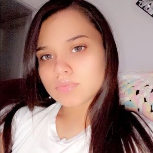 Meet your Posher, Alison